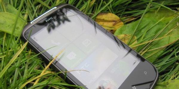 HTC Mozart: первый WP7-смартфон в России