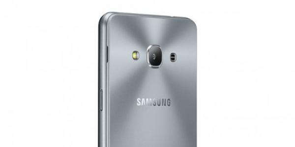 Обзор Samsung Galaxy J3 (2016) J320: Amoled экраны в массы
